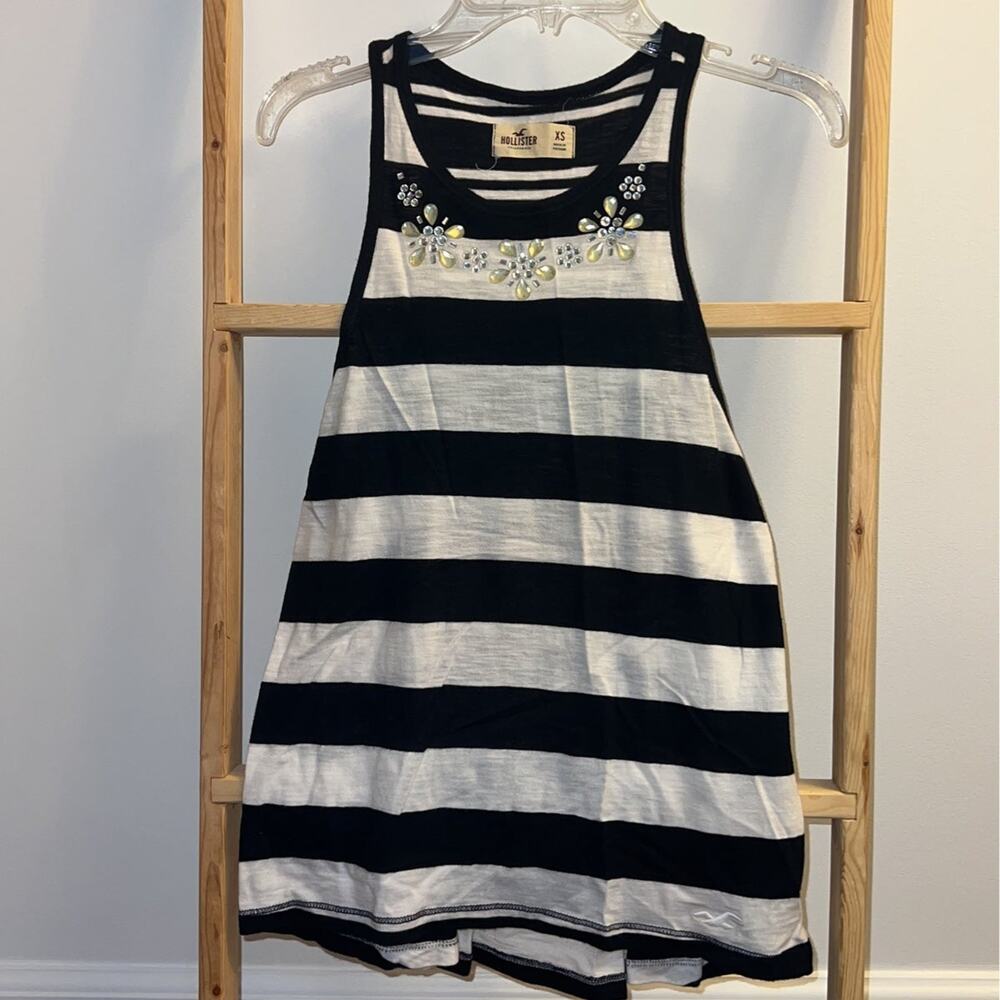Hollister Tank